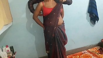 Young My Friend Mom Priya Asking For Sex